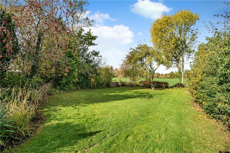 4 bedroom house, Ballinger Road, South Heath HP16 - Let Agreed