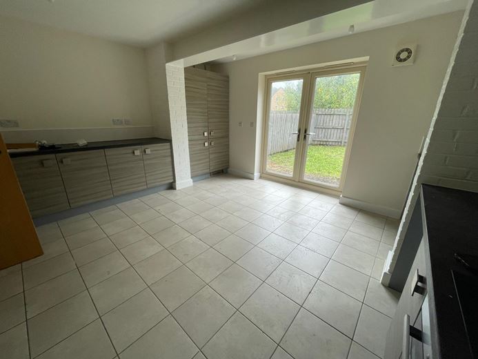 4 bedroom house, Comelybank Drive, Mexborough S64 - Let Agreed