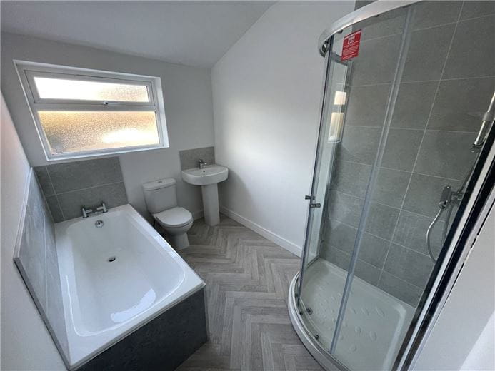 2 bedroom house, Don View, Mexborough S64 - Available