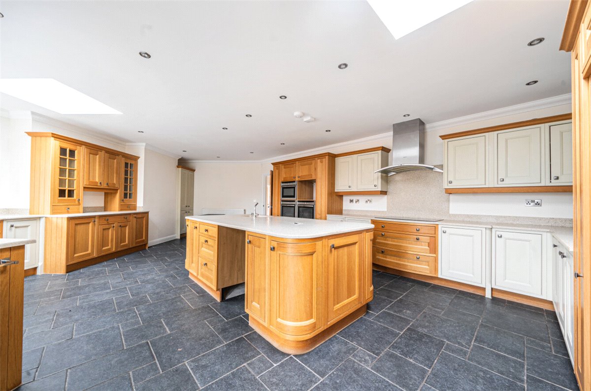 5 bedroom house, Tolldish Lane, Great Haywood ST18