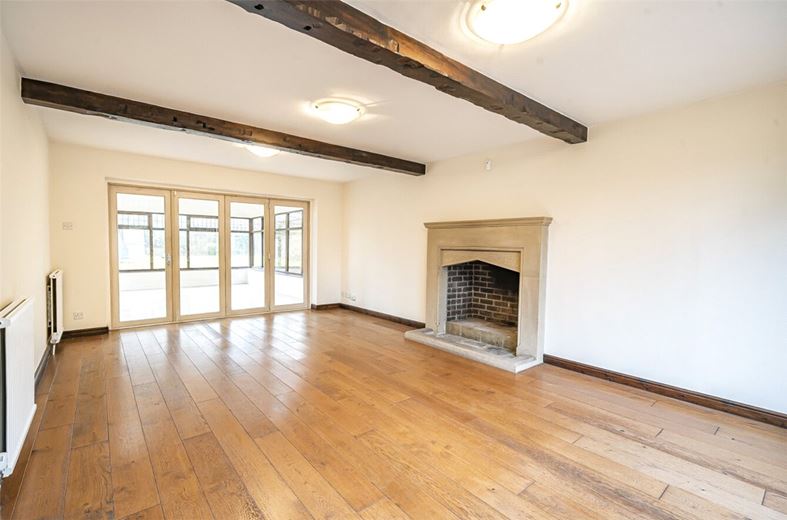 4 bedroom house, Pontefract Road, Crofton WF4 - Available