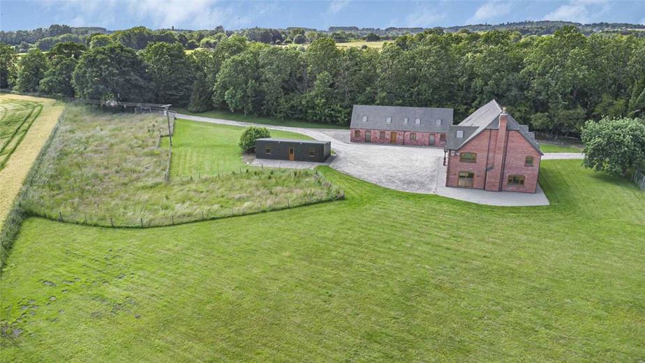 14 bedroom house, Yarnfield Lane, Yarnfield ST15 - Let Agreed