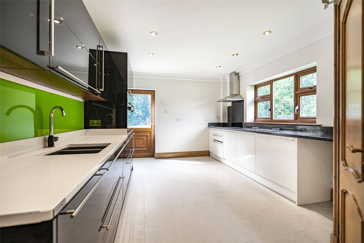 14 bedroom house, Yarnfield Lane, Yarnfield ST15 - Let Agreed