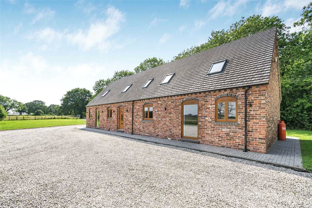 14 bedroom house, Yarnfield Lane, Yarnfield ST15 - Let Agreed