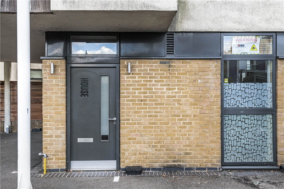 4 bedroom house, Parkway, London NW1 - Available