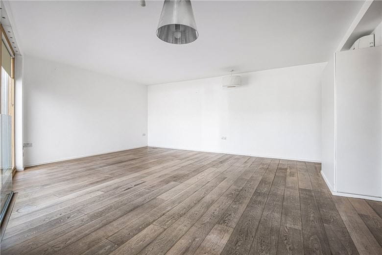 4 bedroom house, Parkway, London NW1 - Available