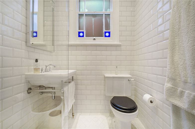 3 bedroom flat, Bishops Mansions, Fulham SW6 - Sold STC