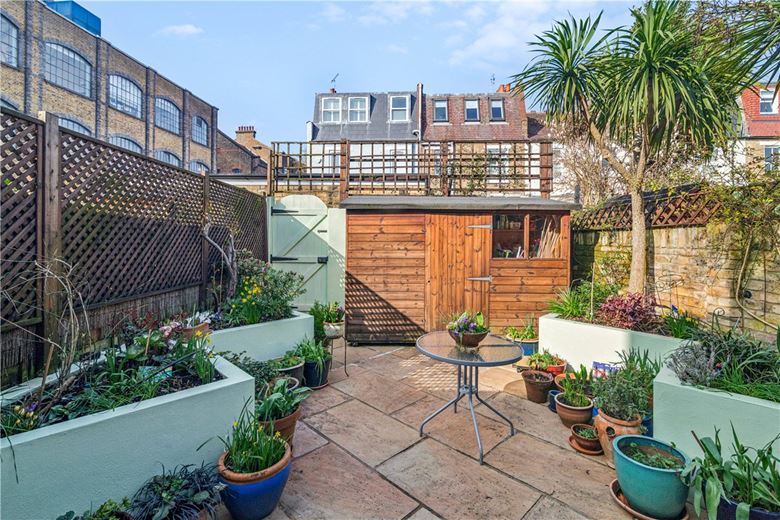 2 bedroom flat, Wingrave Road, London W6 - Sold STC
