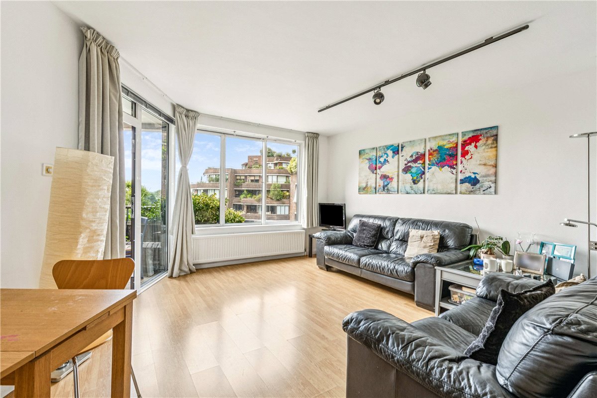 2 bedroom flat, Alder Lodge, 73 Stevenage Road SW6 - Sold STC