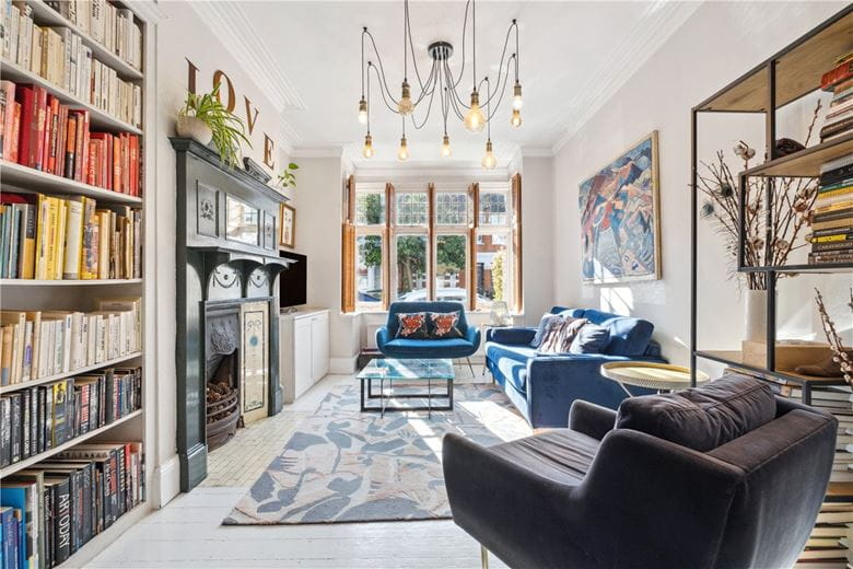 4 bedroom house, Crabtree Lane, Fulham SW6 - Sold