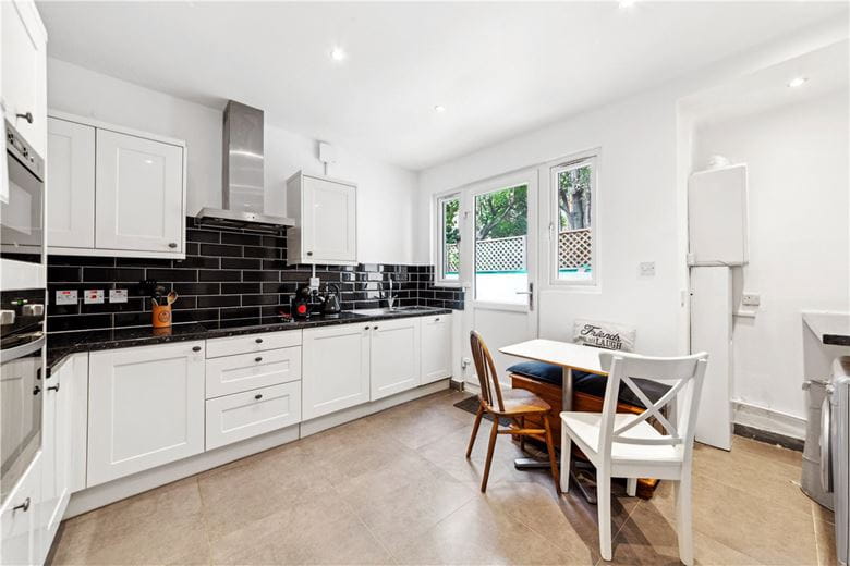 2 bedroom flat, Wardo Avenue, London SW6 - Sold STC