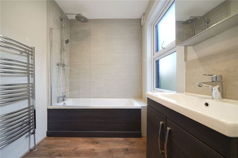 2 bedroom flat, Racton Road, London SW6 - Available