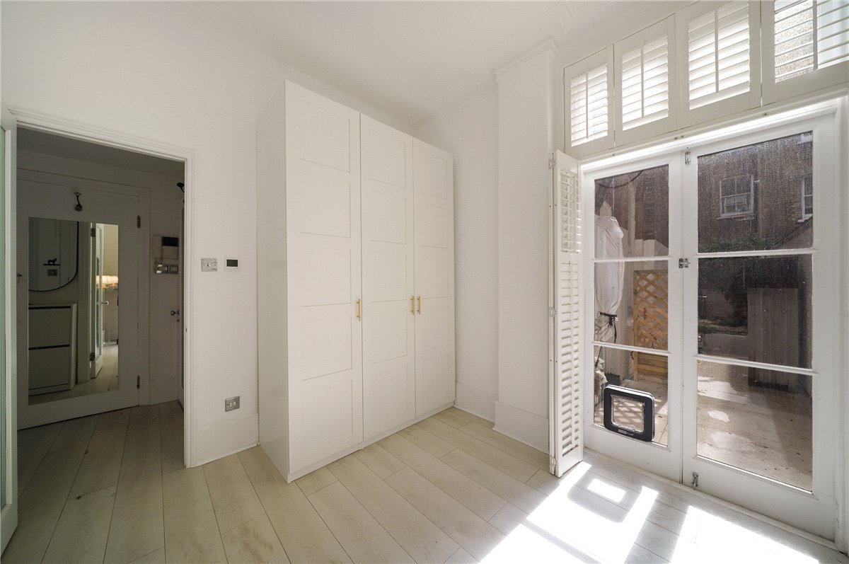 1 bedroom flat, Buer Road, London SW6 - Sold STC