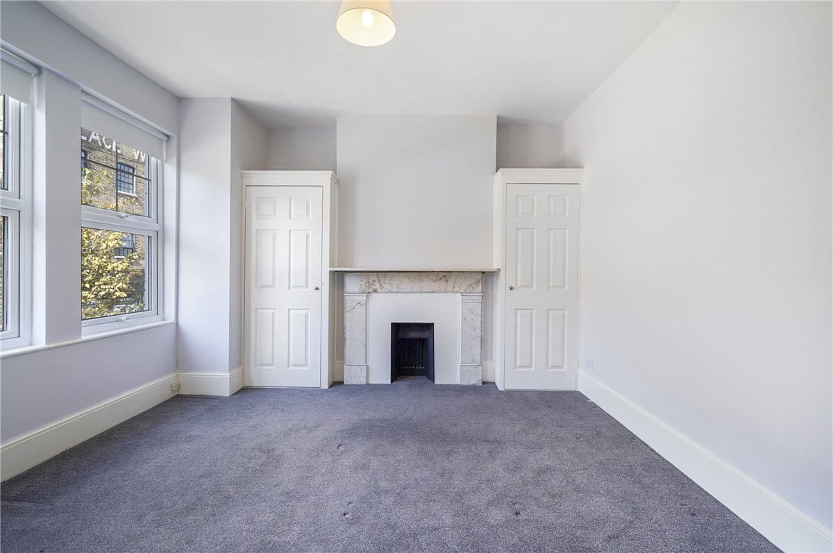 3 bedroom house, Rainville Road, London W6 - Available