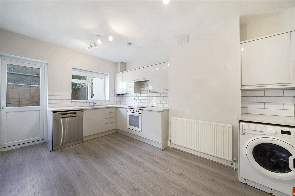 3 bedroom house, Rainville Road, London W6 - Available