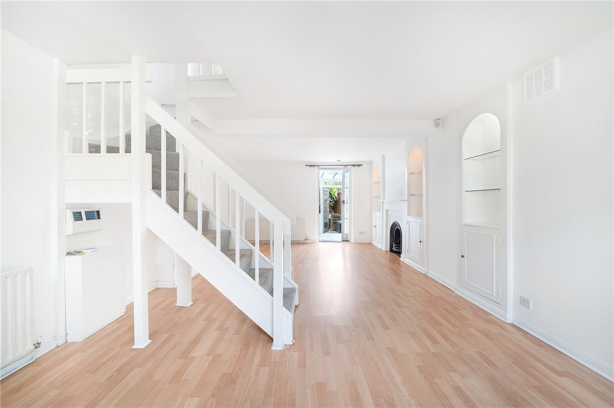 2 bedroom house, Burlington Road, London SW6 - Sold STC