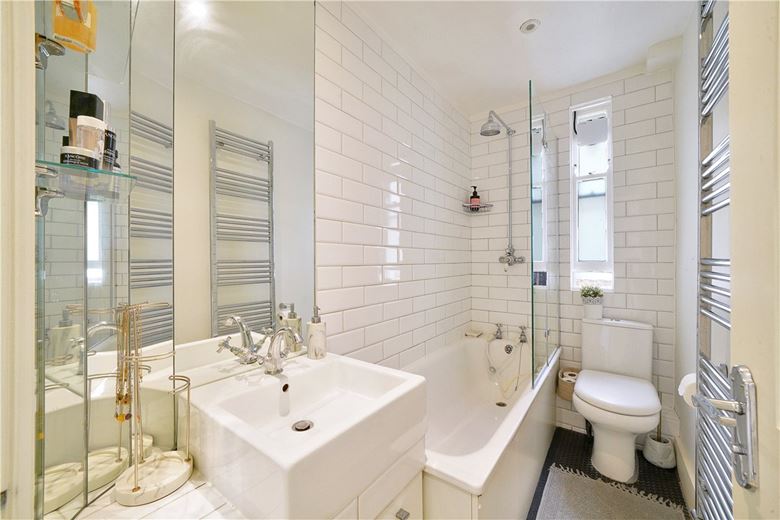 2 bedroom flat, Mirabel Road, London SW6 - Sold STC