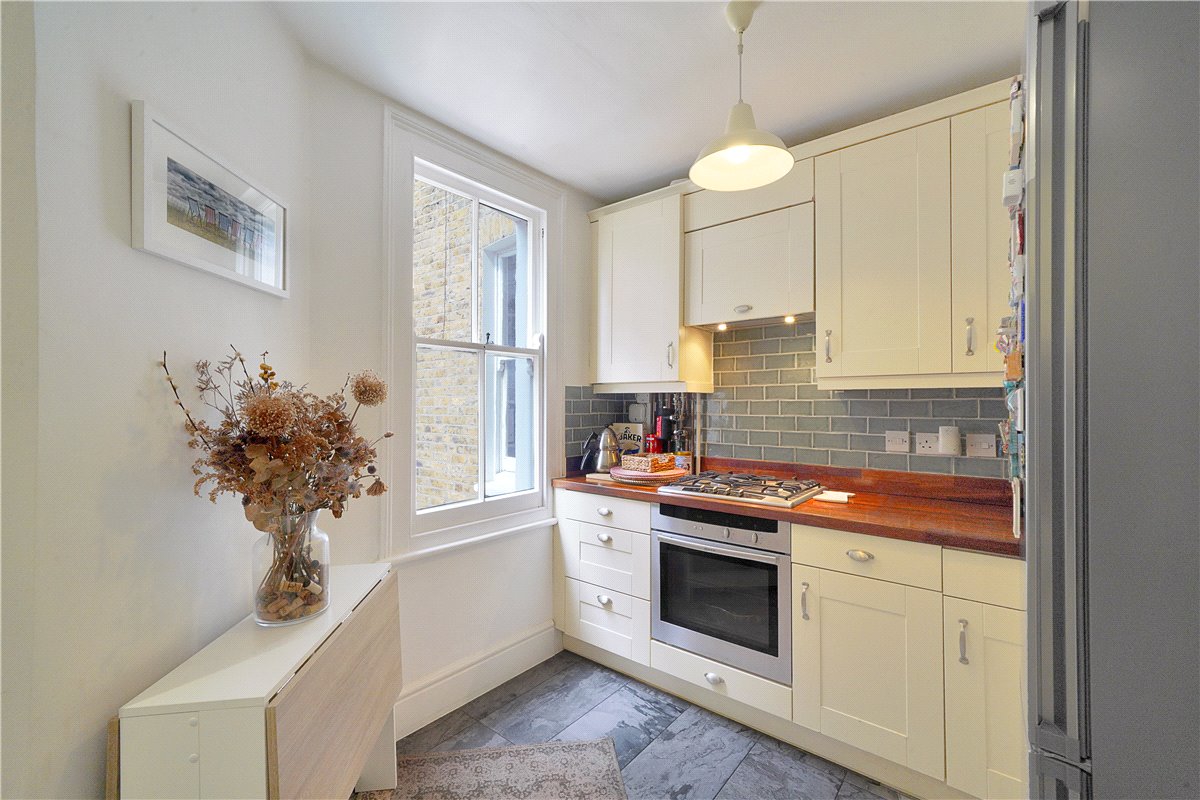 2 bedroom flat, Mirabel Road, London SW6 - Sold STC
