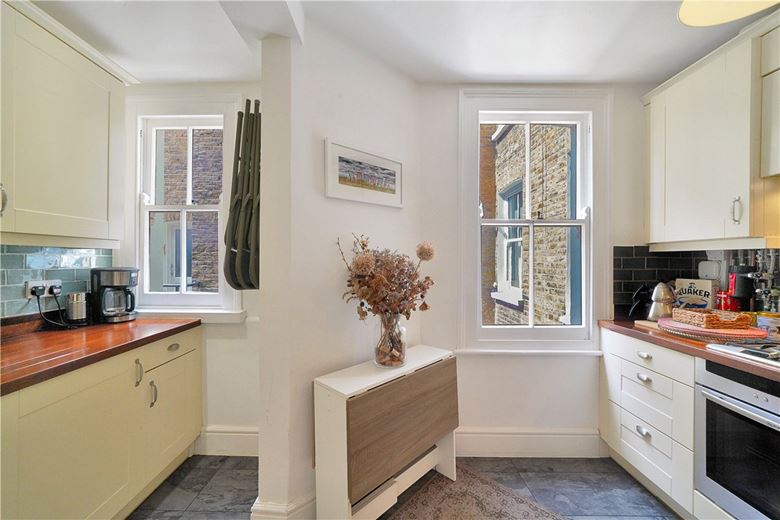 2 bedroom flat, Mirabel Road, London SW6 - Sold STC