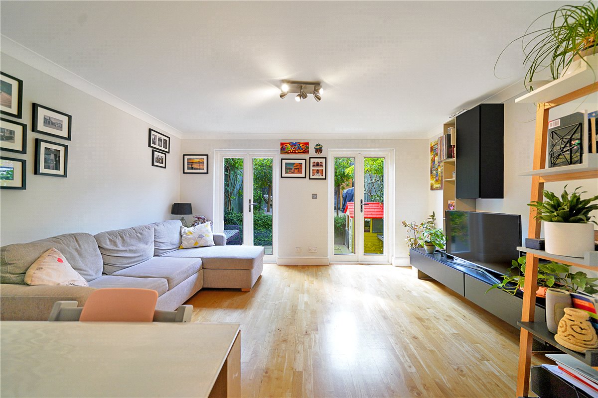 2 bedroom house, Marryat Square, Wyfold Road SW6 - Sold