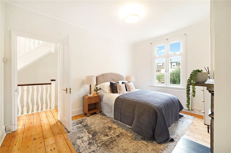 4 bedroom house, Vera Road, London SW6 - Sold