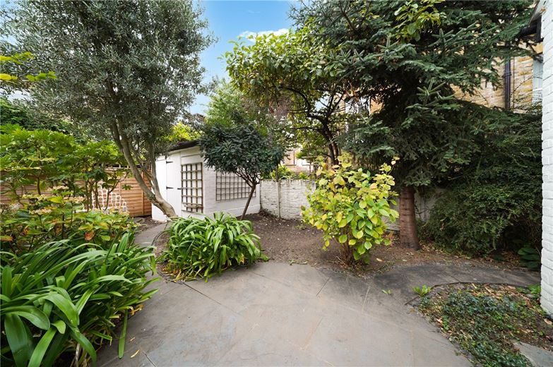 4 bedroom house, Vera Road, London SW6 - Sold