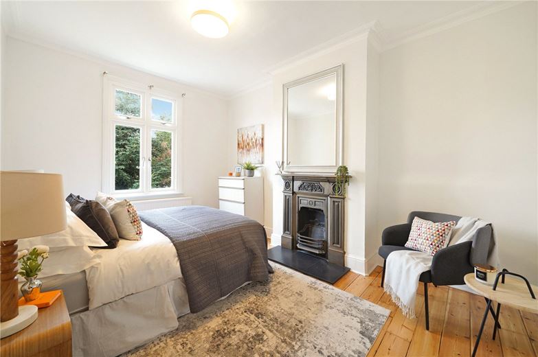 4 bedroom house, Vera Road, London SW6 - Sold