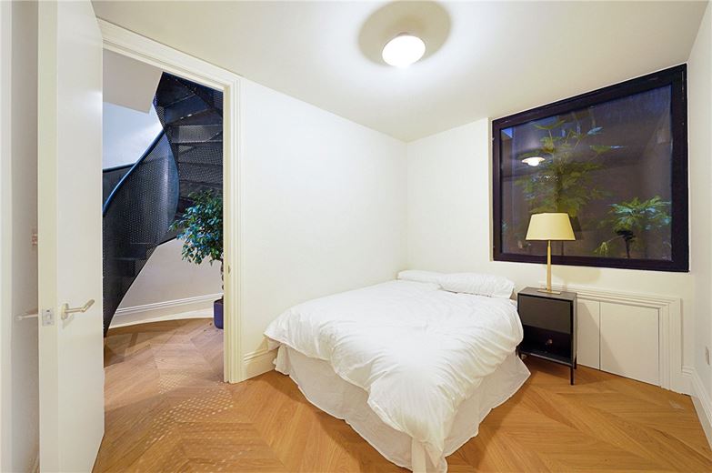 3 bedroom house, Cortayne Road, London SW6 - Available