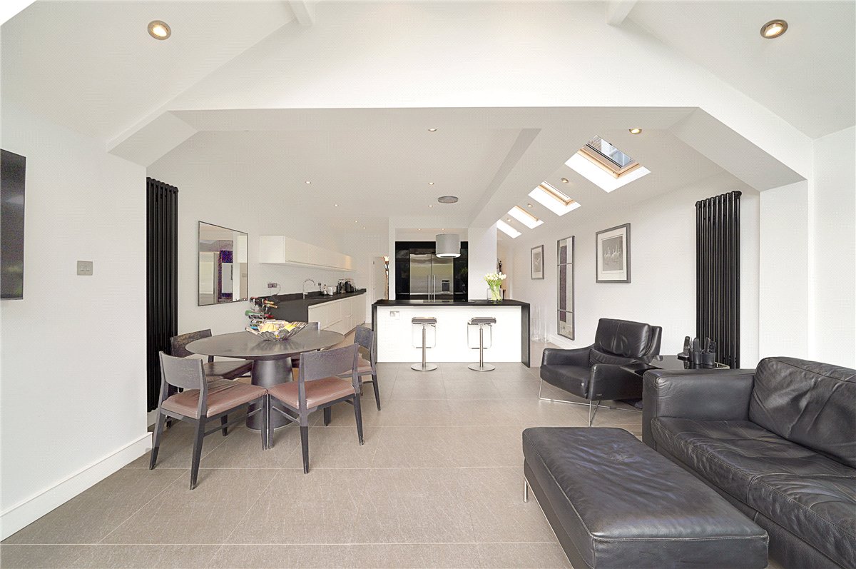 4 bedroom house, Kenyon Street, London SW6 - Sold