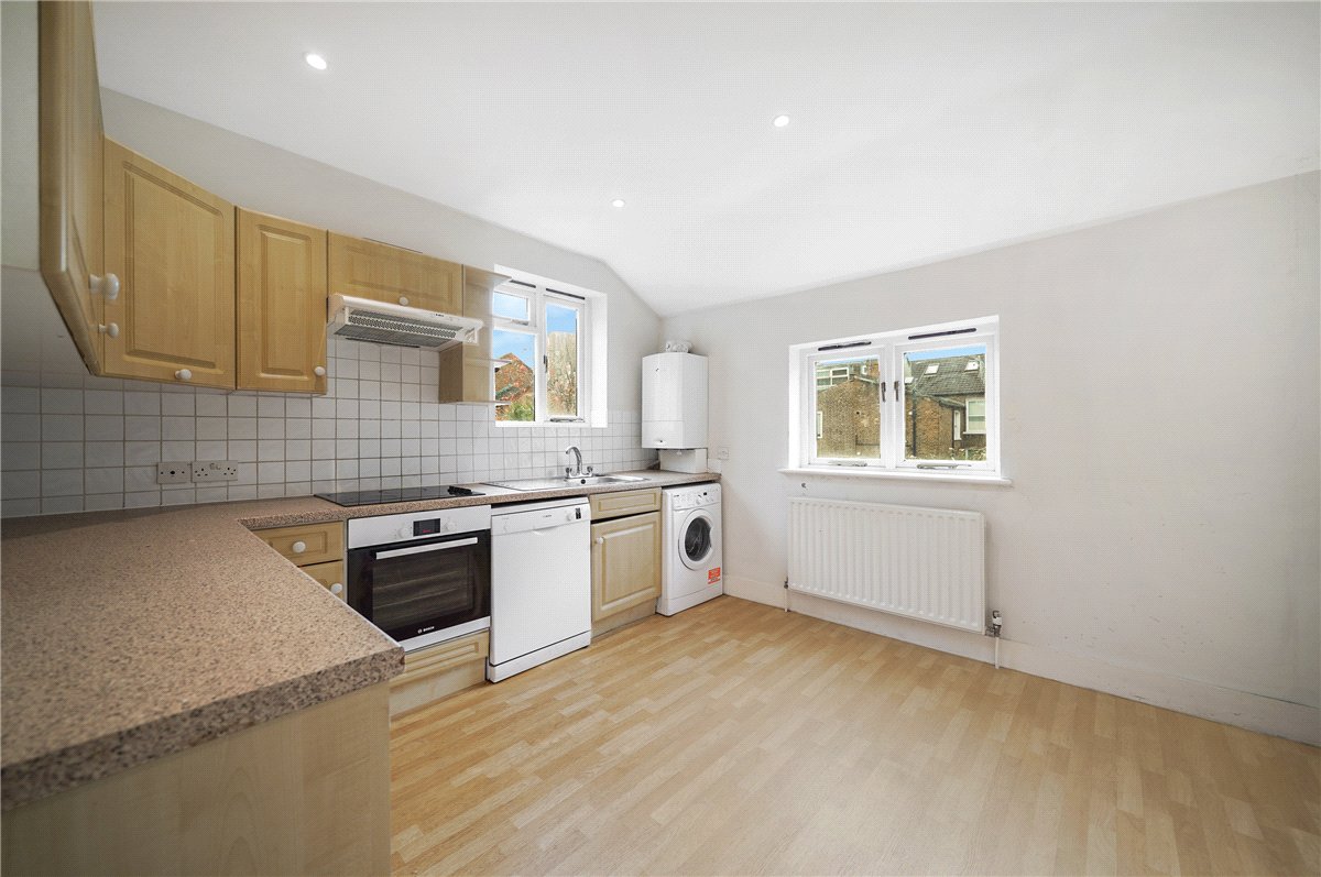 2 bedroom flat, Edenvale Street, London SW6 - Sold STC