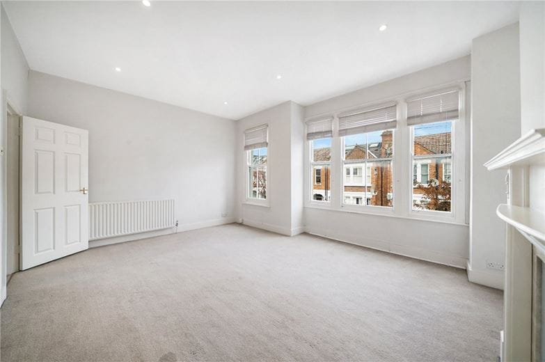 2 bedroom flat, Edenvale Street, London SW6 - Sold STC
