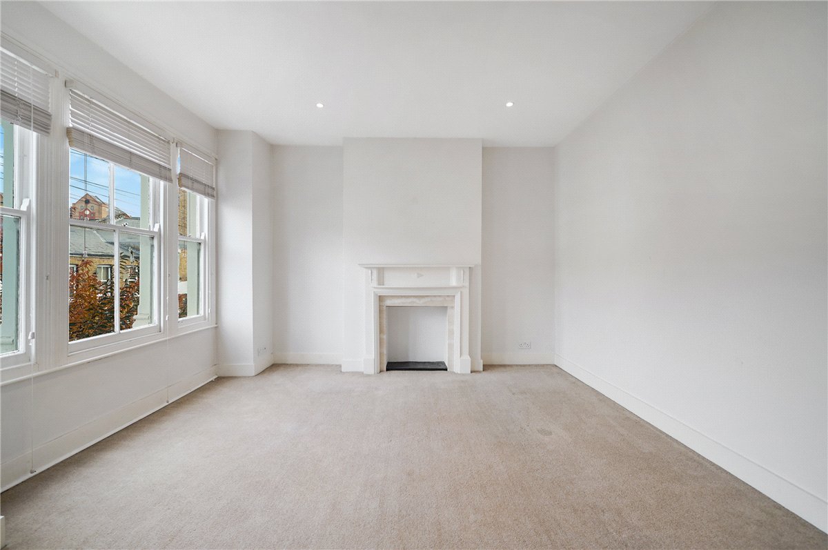 2 bedroom flat, Edenvale Street, London SW6 - Sold STC