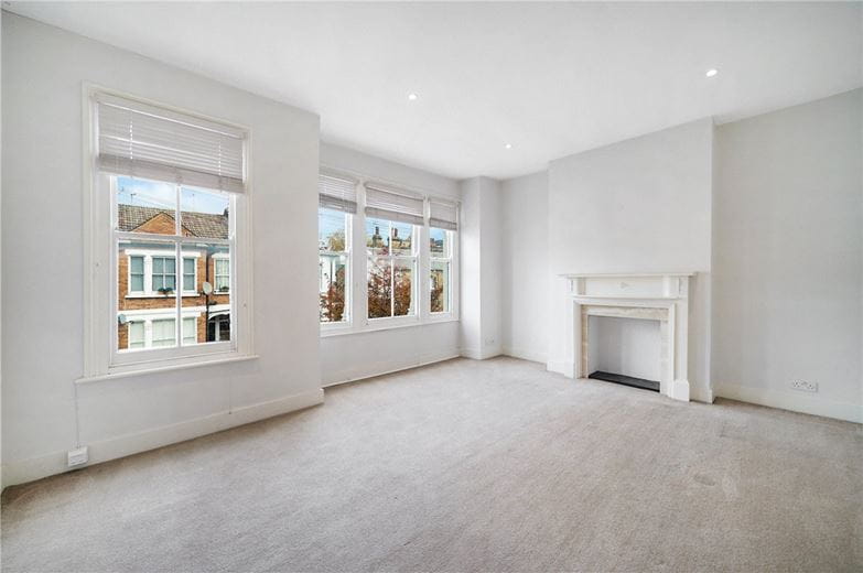 2 bedroom flat, Edenvale Street, London SW6 - Sold STC