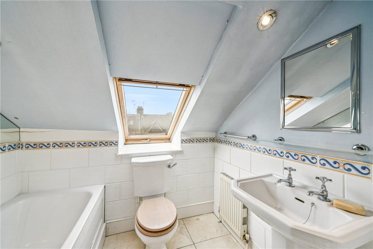 4 bedroom house, Edgarley Terrace, London SW6 - Available