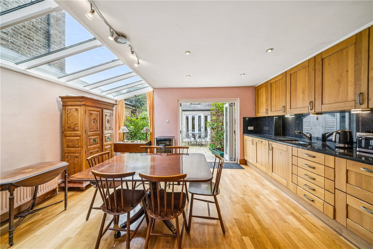 4 bedroom house, Edgarley Terrace, London SW6 - Available