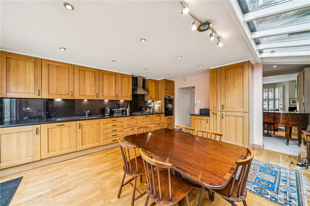 4 bedroom house, Edgarley Terrace, London SW6 - Available