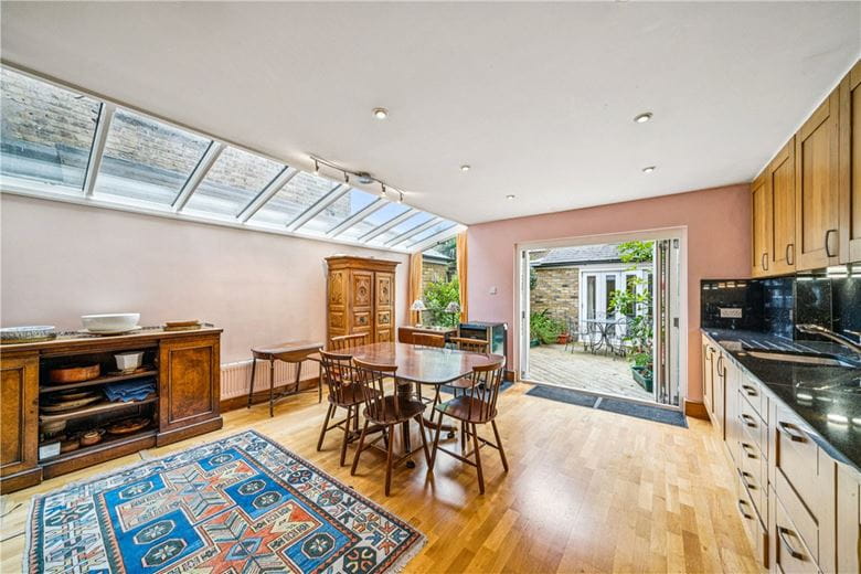 4 bedroom house, Edgarley Terrace, London SW6 - Available