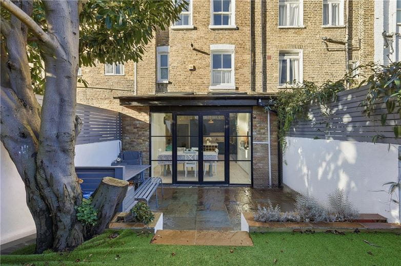 6 bedroom house, Delaford Street, London SW6 - Available