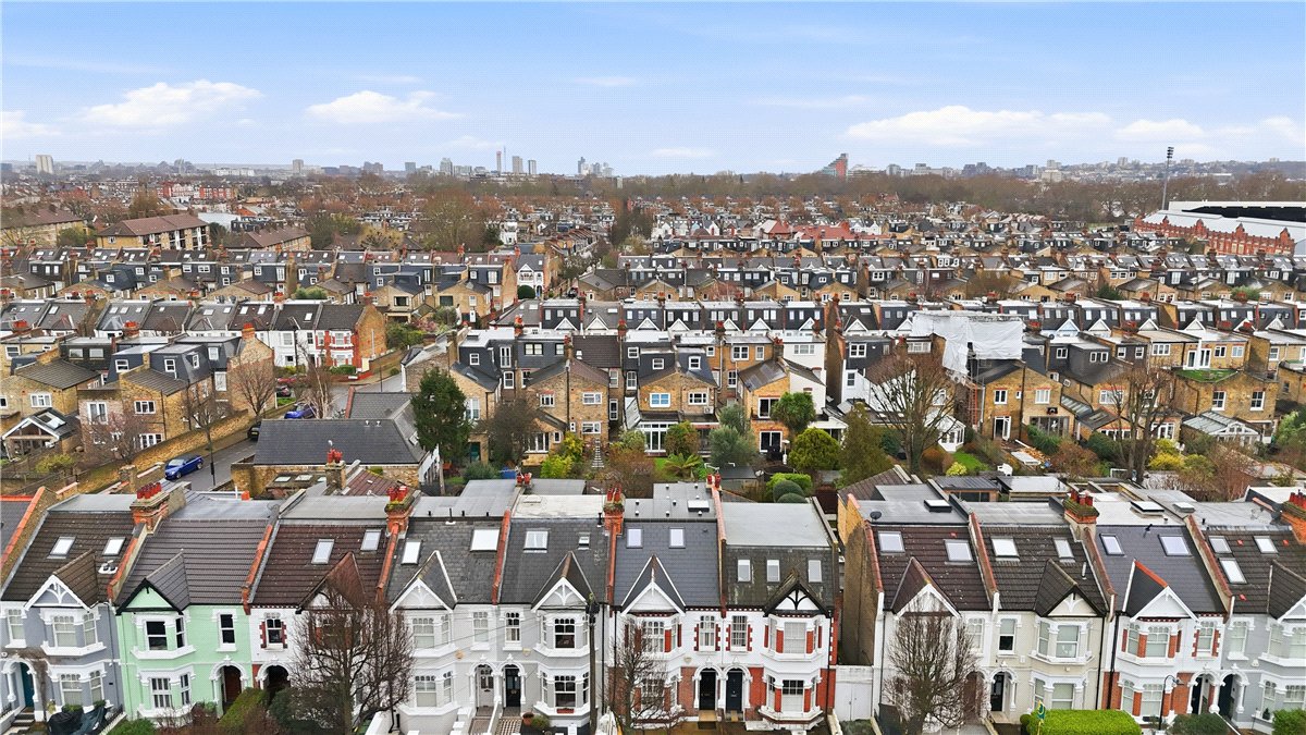 5 bedroom house, Kenyon Street, London SW6 - Sold STC
