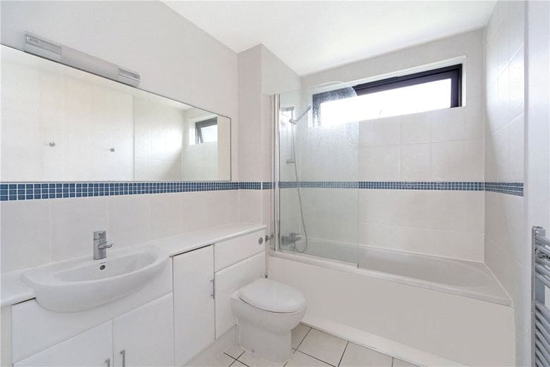 2 bedroom flat, Alder Lodge, 73 Stevenage Road SW6 - Sold
