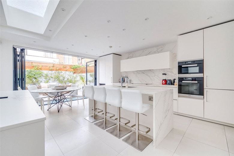 5 bedroom house, Ashington Road, London SW6 - Available