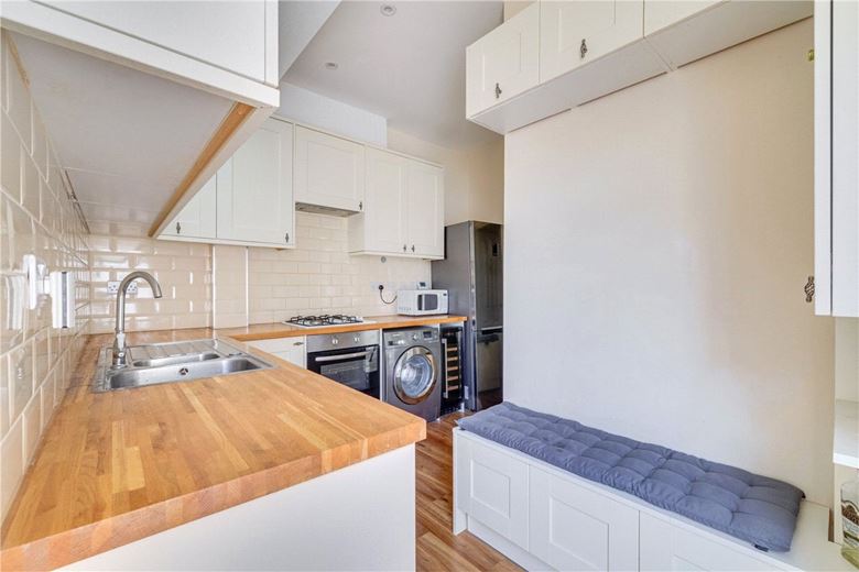 2 bedroom flat, St Andrews Road, London W14 - Available