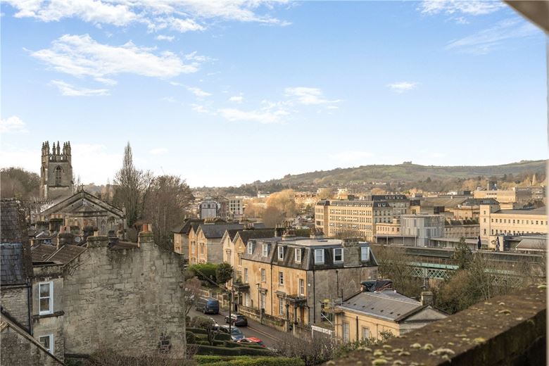 5 bedroom house, Lyncombe Hill, Bath BA2 - Sold STC