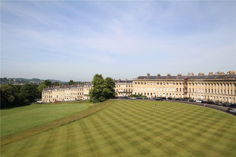 1 bedroom flat, Royal Crescent, Bath BA1 - Sold STC