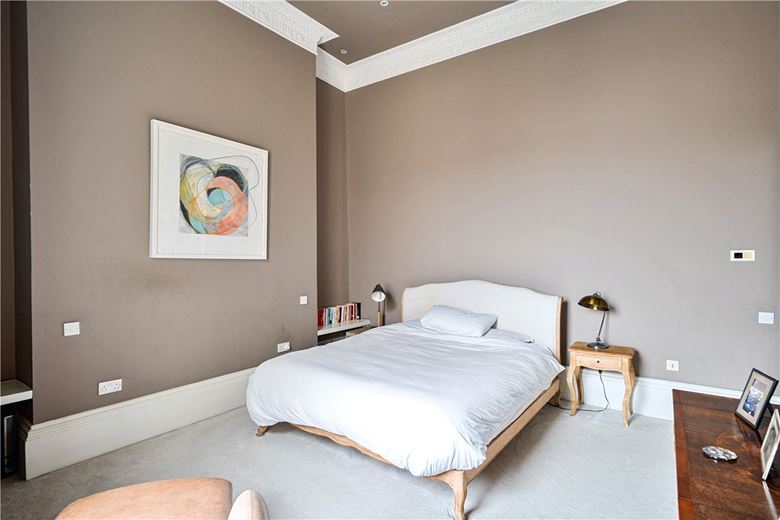 7 bedroom house, Sydney Place, Bath BA2 - Available