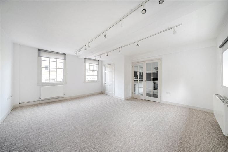 2 bedroom maisonette, Monmouth Street, Bath BA1 - Sold STC