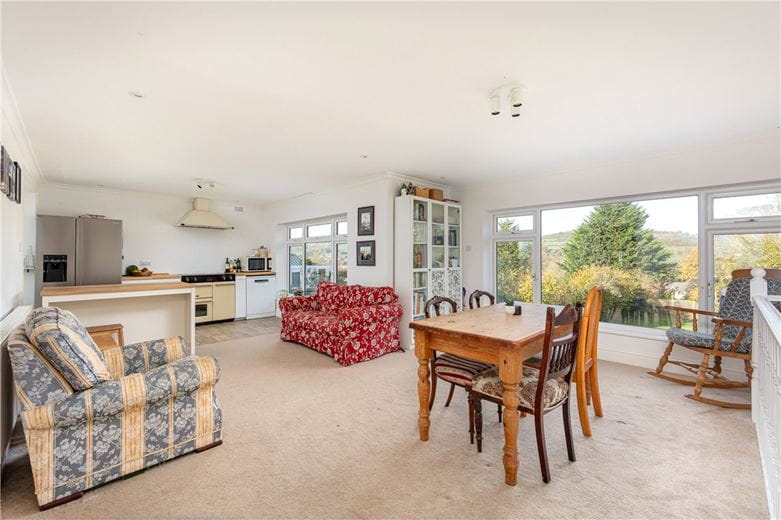 4 bedroom house, Devonshire Road, Bathampton BA2 - Available