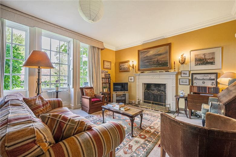 6 bedroom house, Corston, Bath BA2 - Available