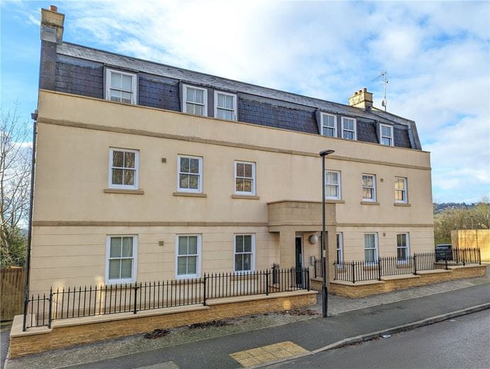 2 bedroom flat, Eveleigh Avenue, Bath BA1 - Sold