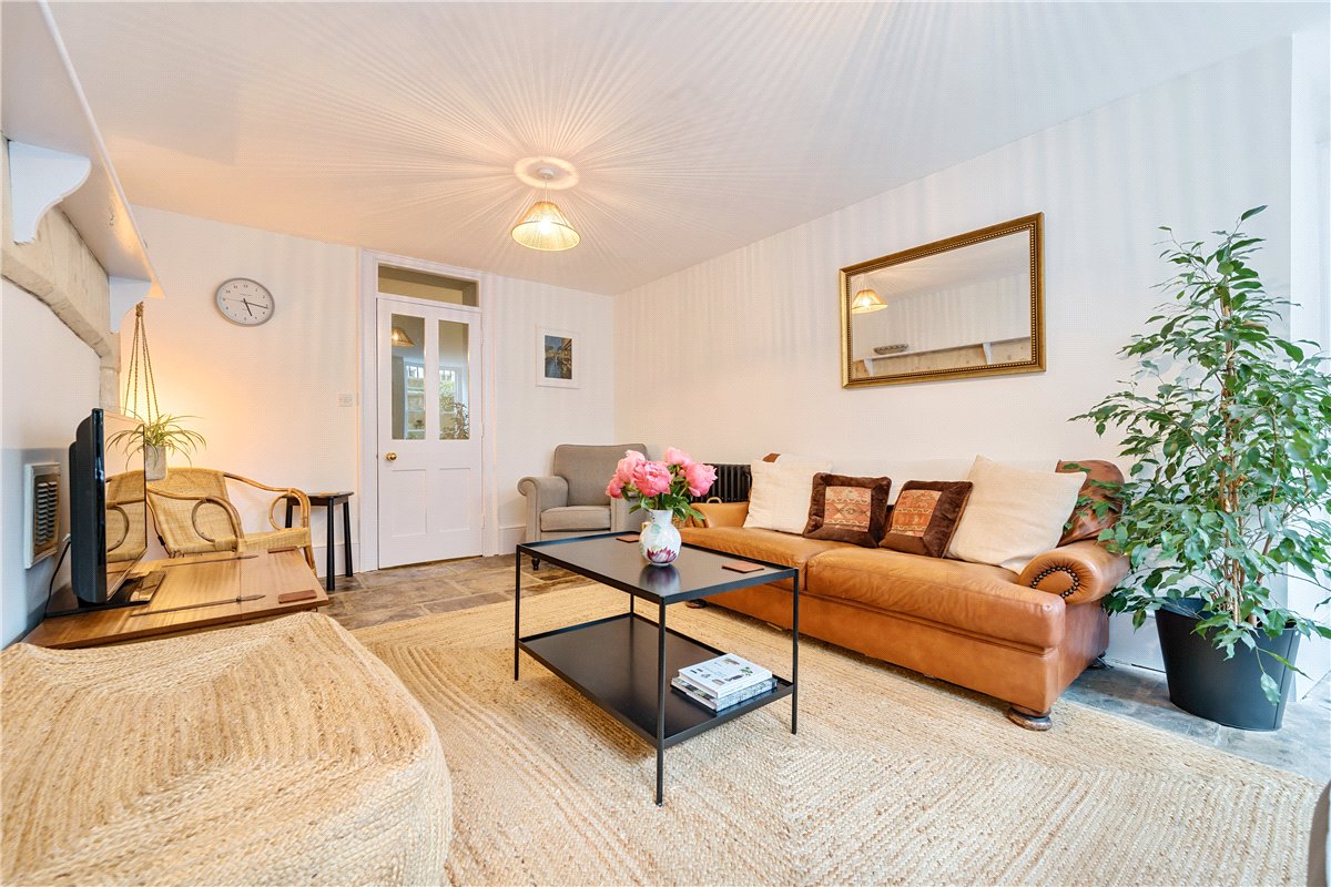 1 bedroom flat, Oxford Row, Bath BA1 - Sold STC